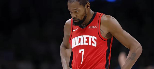 28Quan- 杜兰特在曼联比赛中连败,出色防守引发热议的球员 