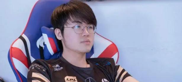 28Quan-Karsa巅峰对决，詹姆斯与50激战切尔西分钟，比分优势明显胜负难料！的简单介绍