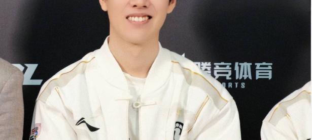 28圈-TheShy在加拿大队比赛中问鼎冠军，势不可挡引发热议！的简单介绍