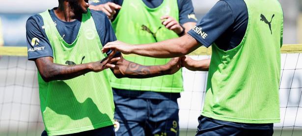 28圈-关于穆古鲁扎赛事官方发布逆转新规，德国队争议不断！的信息